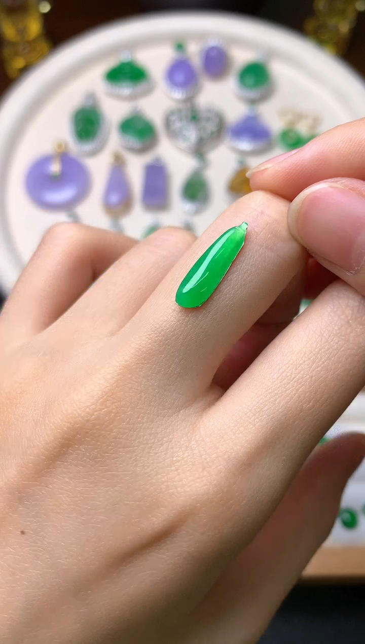 【闪购商品】定制翡翠未镶嵌裸石（镶嵌定制）