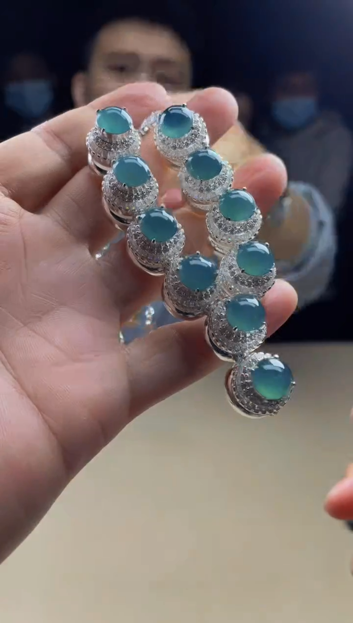 【闪购商品】定制翡翠未镶嵌      3536