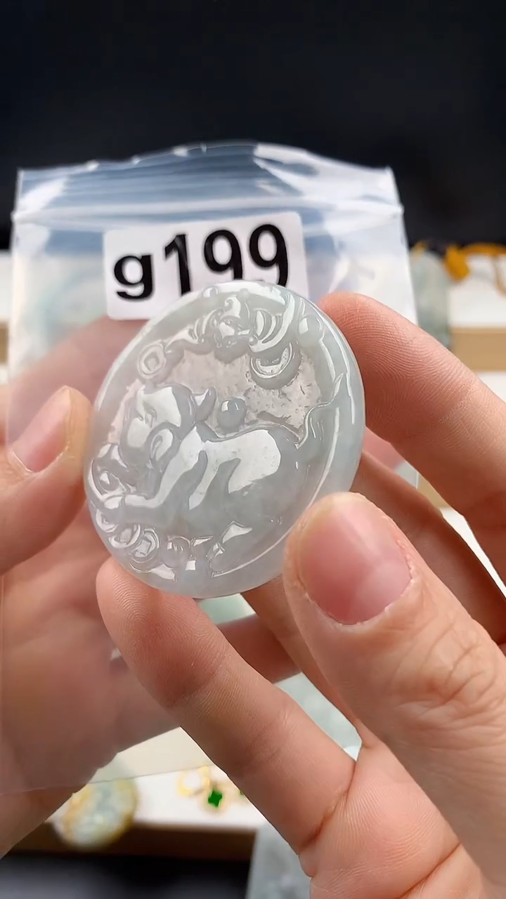 颈饰未镶嵌翡翠天然翡翠吊坠挂件