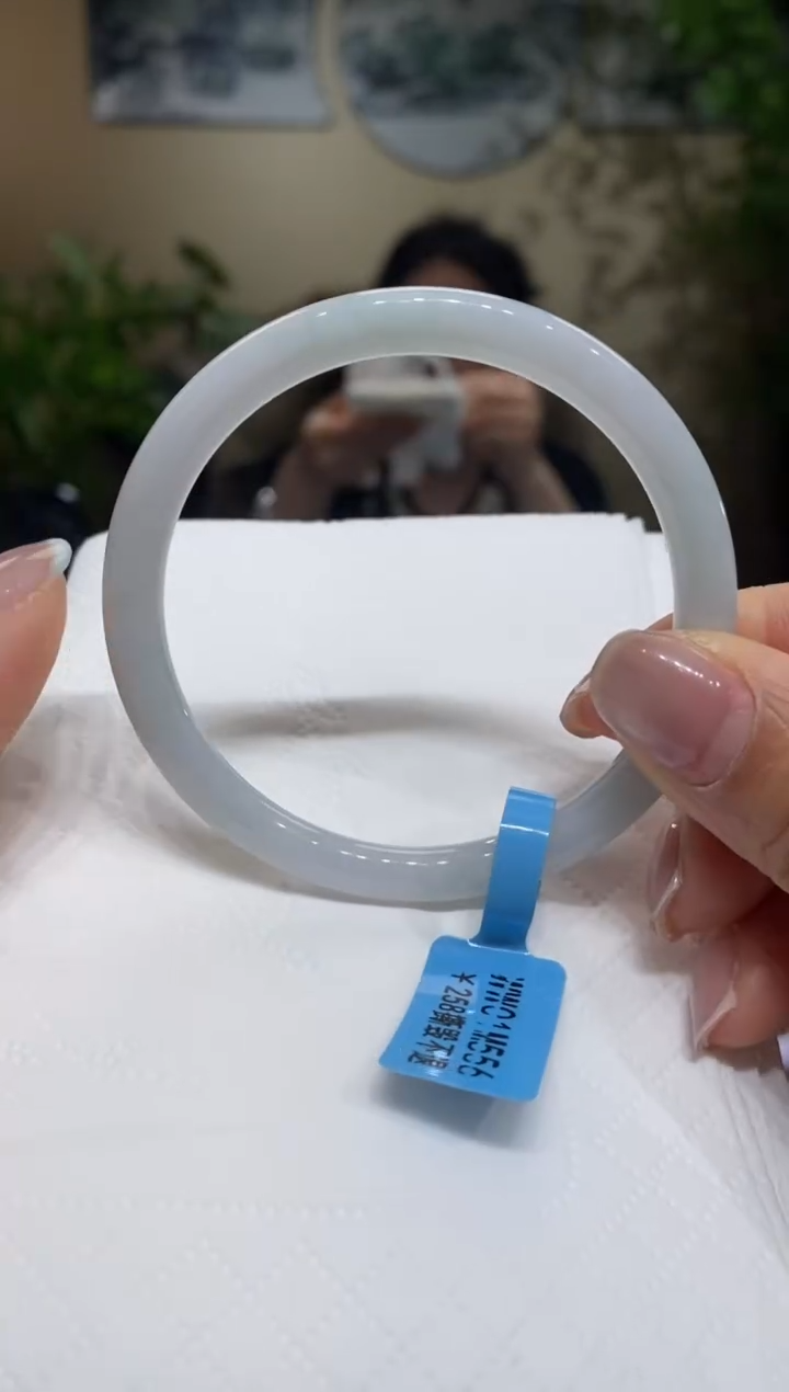 【闪购商品】翡翠手镯未镶嵌翡翠54-55