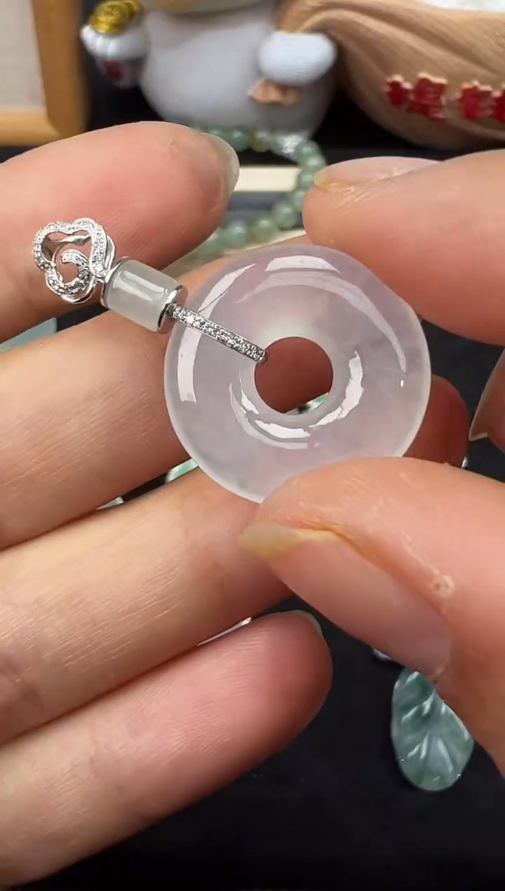 【闪购商品】翡翠吊坠(不含链)18K金镶嵌甜甜圈吊坠