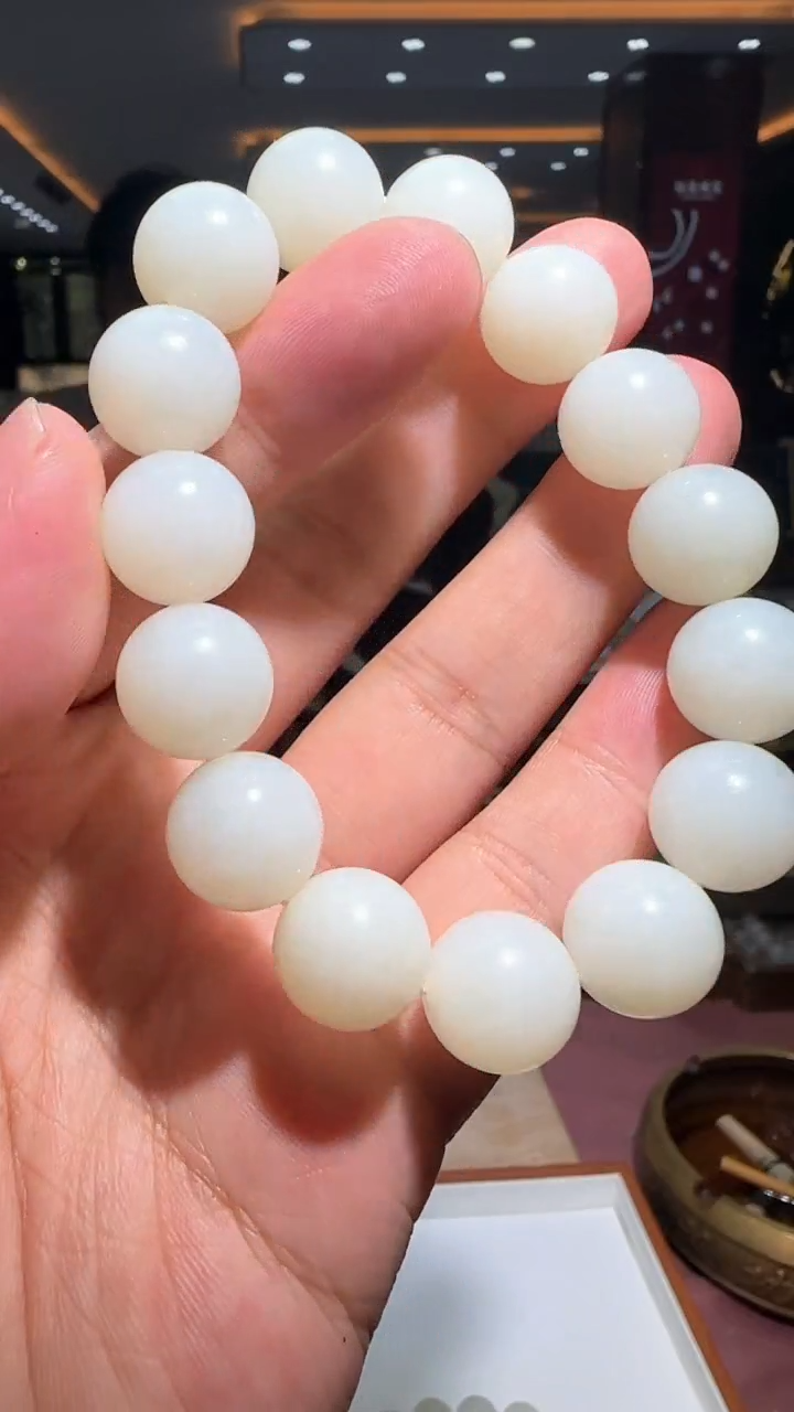 手串未镶嵌和田玉【钰709】72 7025 多样性发其一