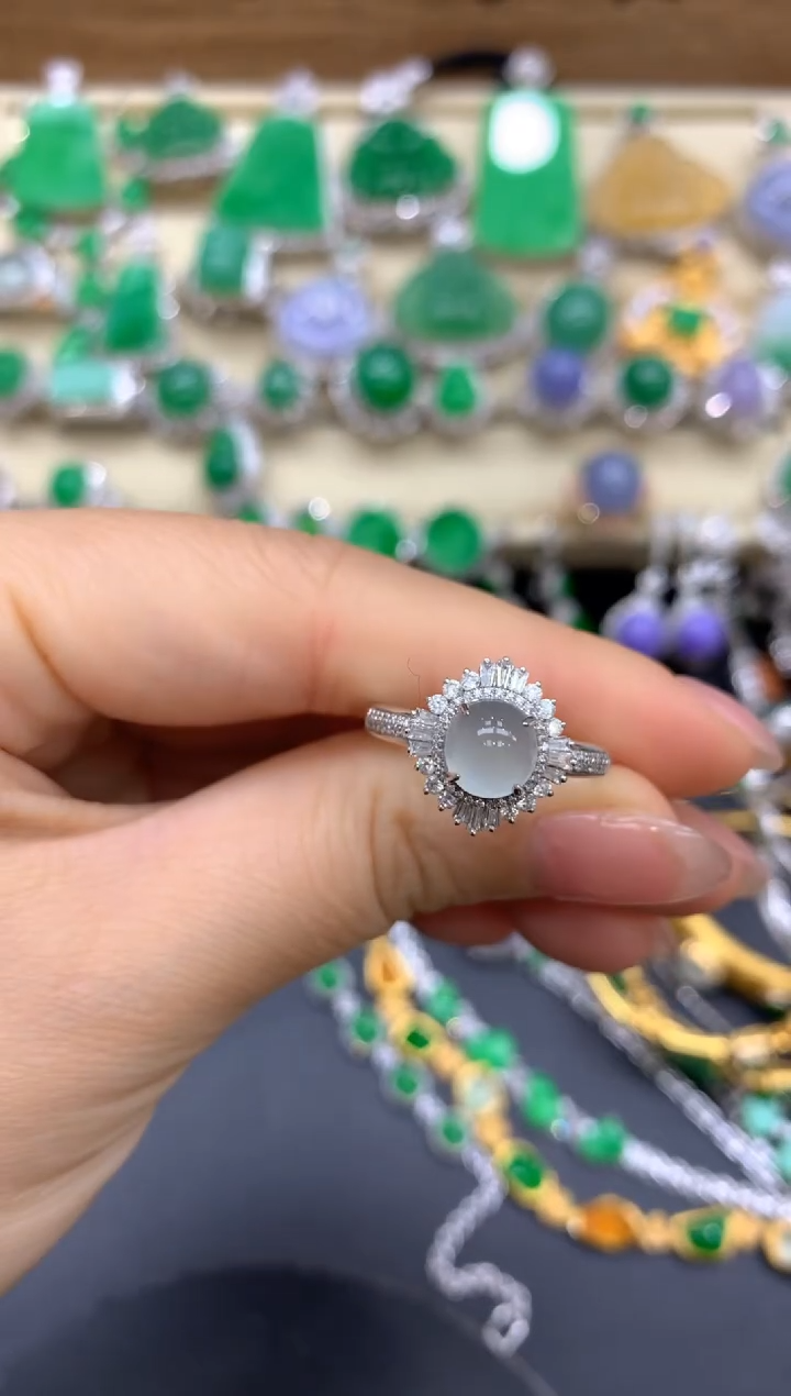 【闪购商品】翡翠戒指18K金镶嵌426-中国好珍宝