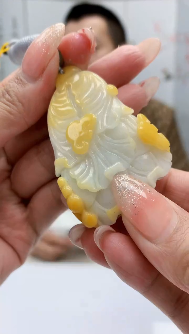 【闪购商品】定制翡翠未镶嵌4812MM-毛货挂件28