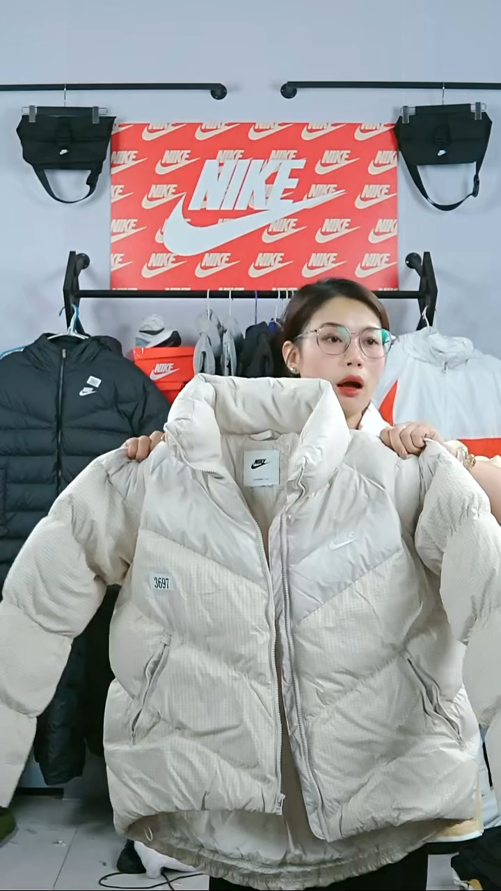 3697闪购编码Nike/Jordan运动衣以直播间过款为准尺码L
