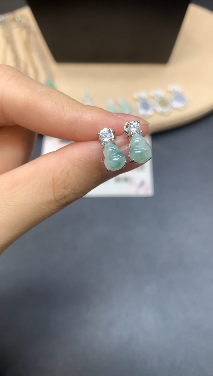【闪购商品】翡翠耳饰银S925镶嵌葫芦【多样性发其一】