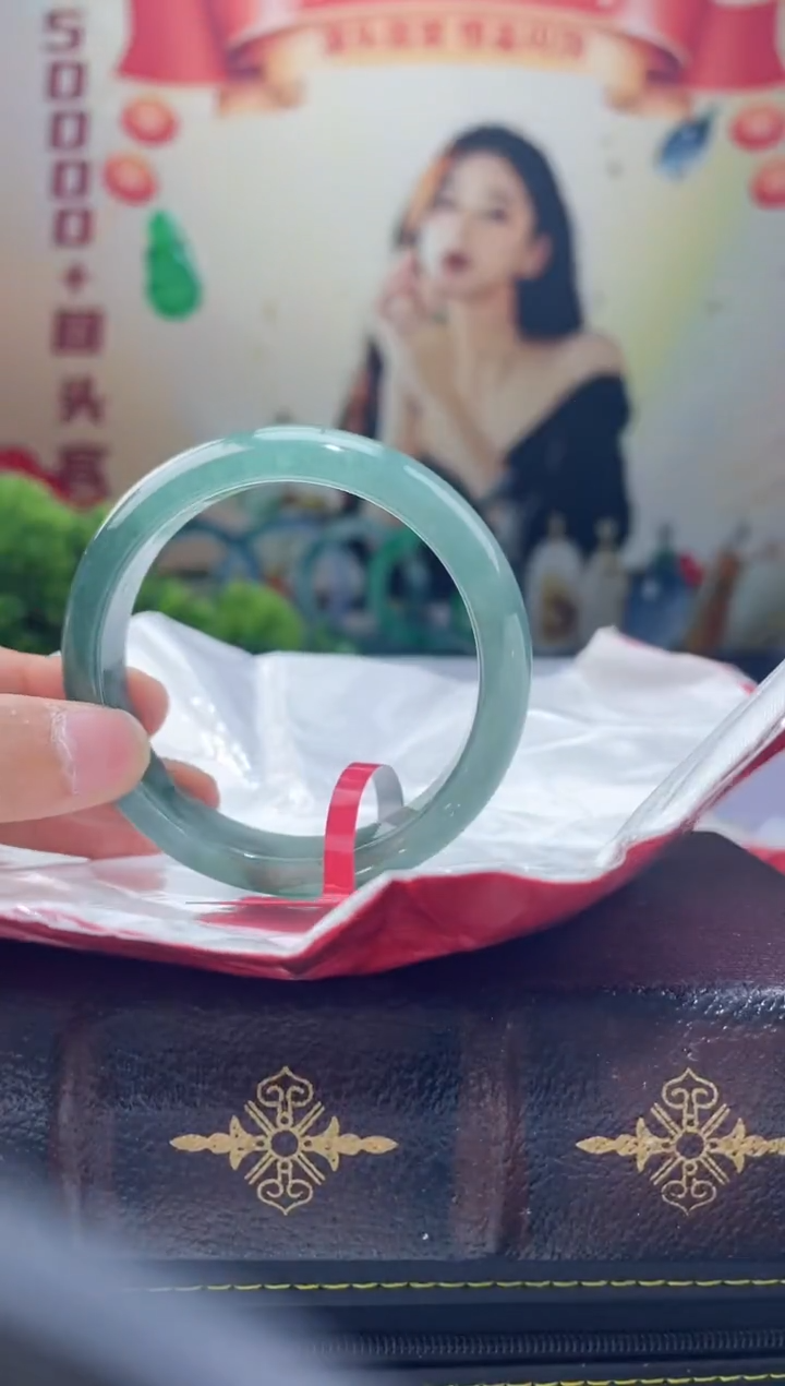 【闪购商品】翡翠手镯未镶嵌手镯10