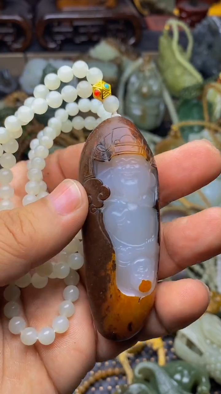 未镶嵌和田玉挂件1