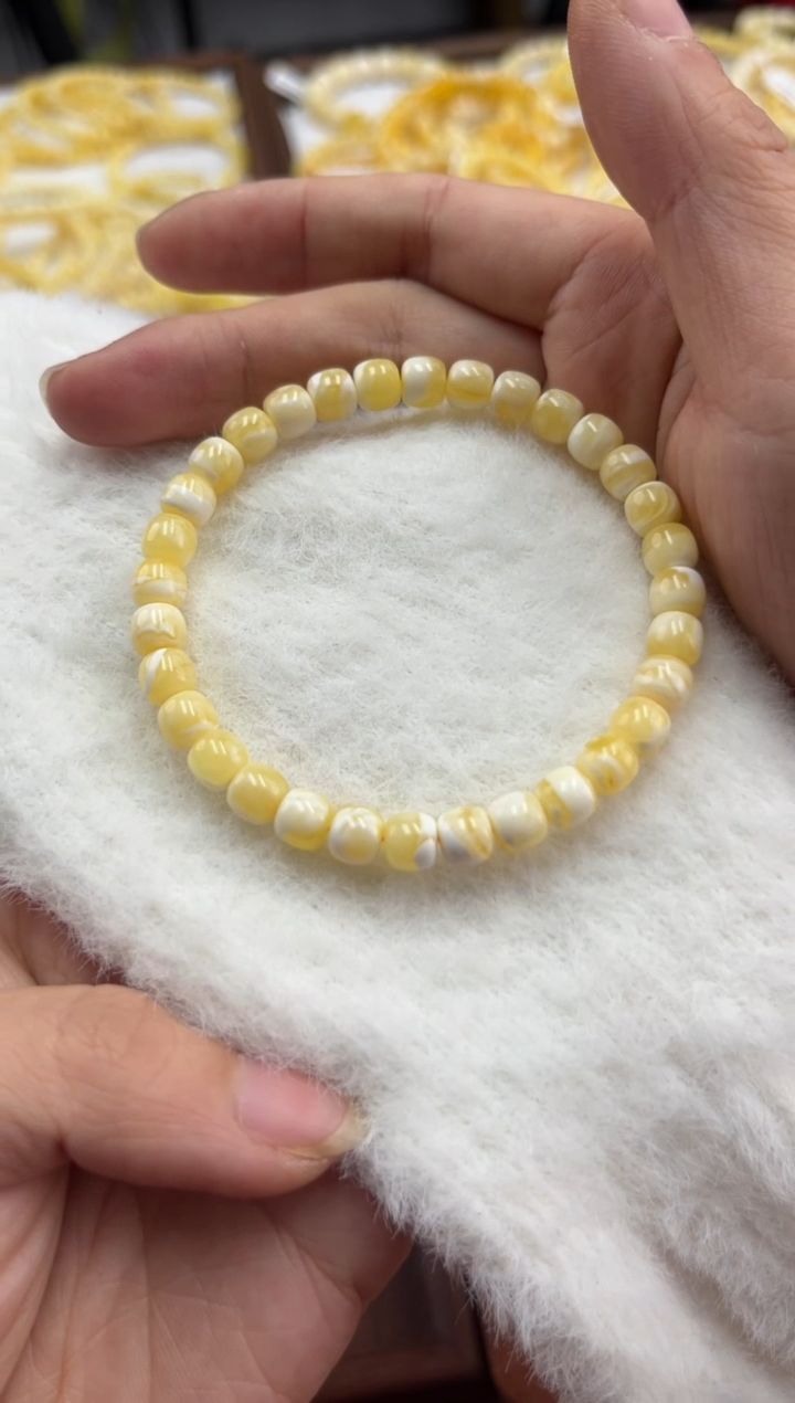 【闪购商品】蜜蜡裸石未镶嵌蜜蜡手串