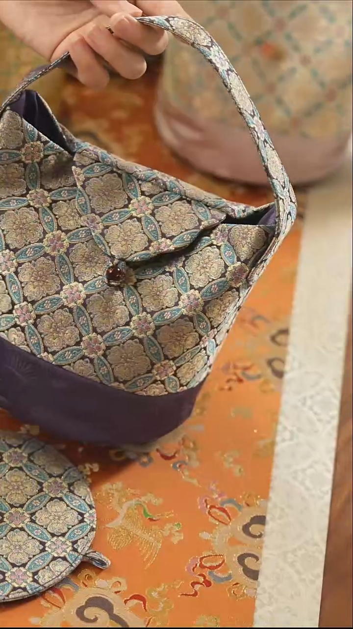 茶事包············