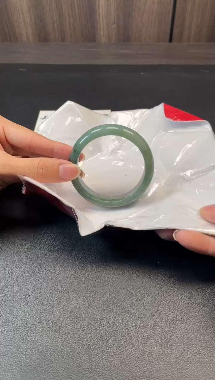 未镶嵌手镯翡翠9930