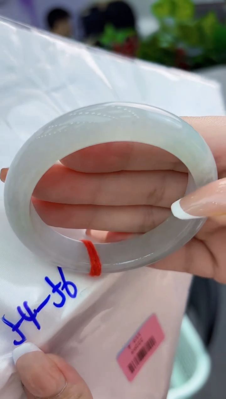 【闪购商品】翡翠手镯未镶嵌翡翠手镯