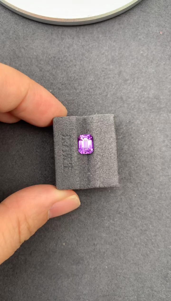 裸石彩色蓝宝石2ct紫蓝宝 定制  GE