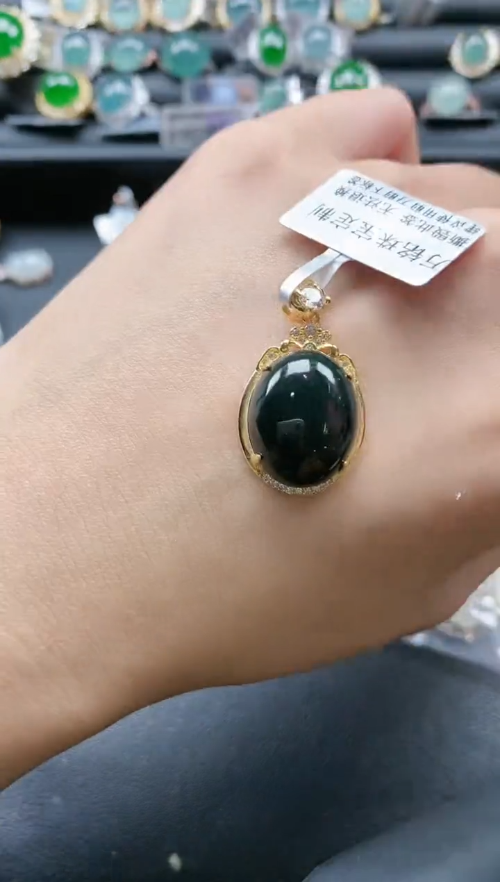 【闪购商品】翡翠戒指银S925镶嵌51511