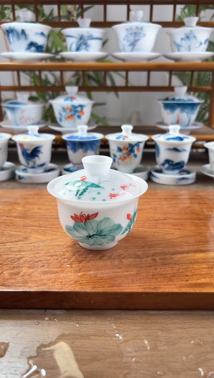 微瑕高冰绿荷二才布袋盖碗