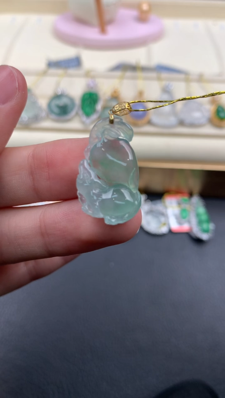 【闪购商品】翡翠颈饰18K金镶嵌A836     