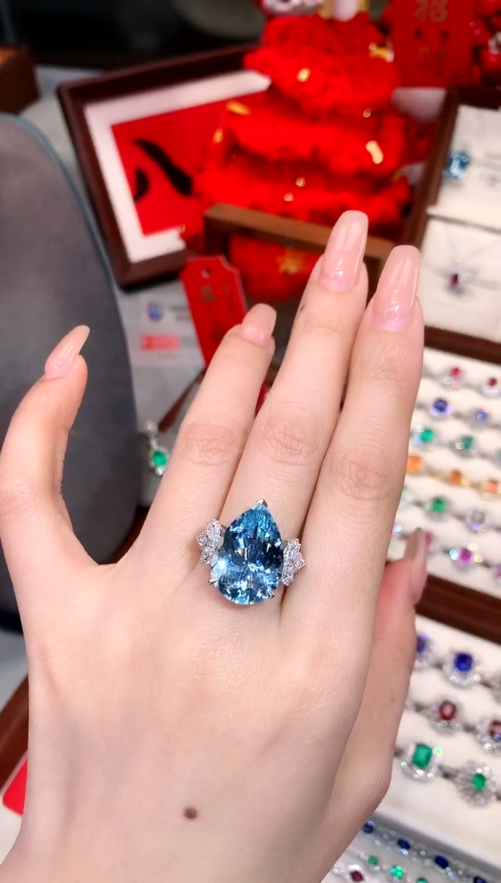 【闪购商品】海蓝宝石戒指18K金镶嵌10.33ct/天然宝石/七天无理由