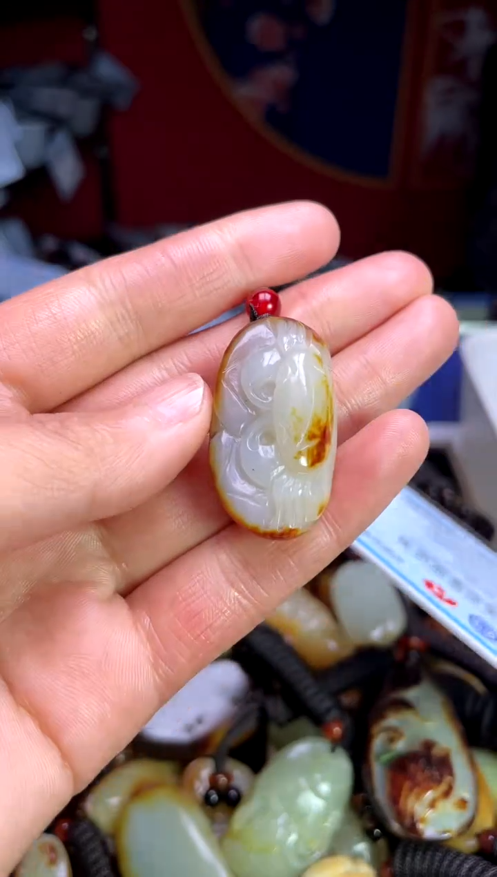 【闪购商品】和田玉颈饰未镶嵌1