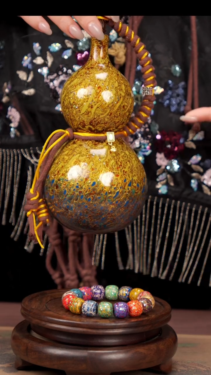 【闪购商品】73易林漂漆手捻葫芦------68