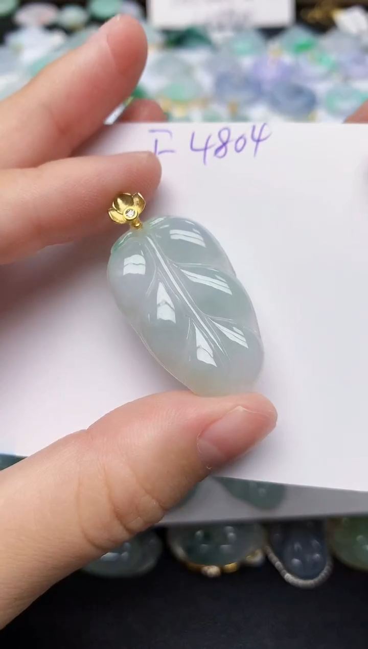 颈饰未镶嵌翡翠天然缅甸A货翡翠百元以上9元证书费自理