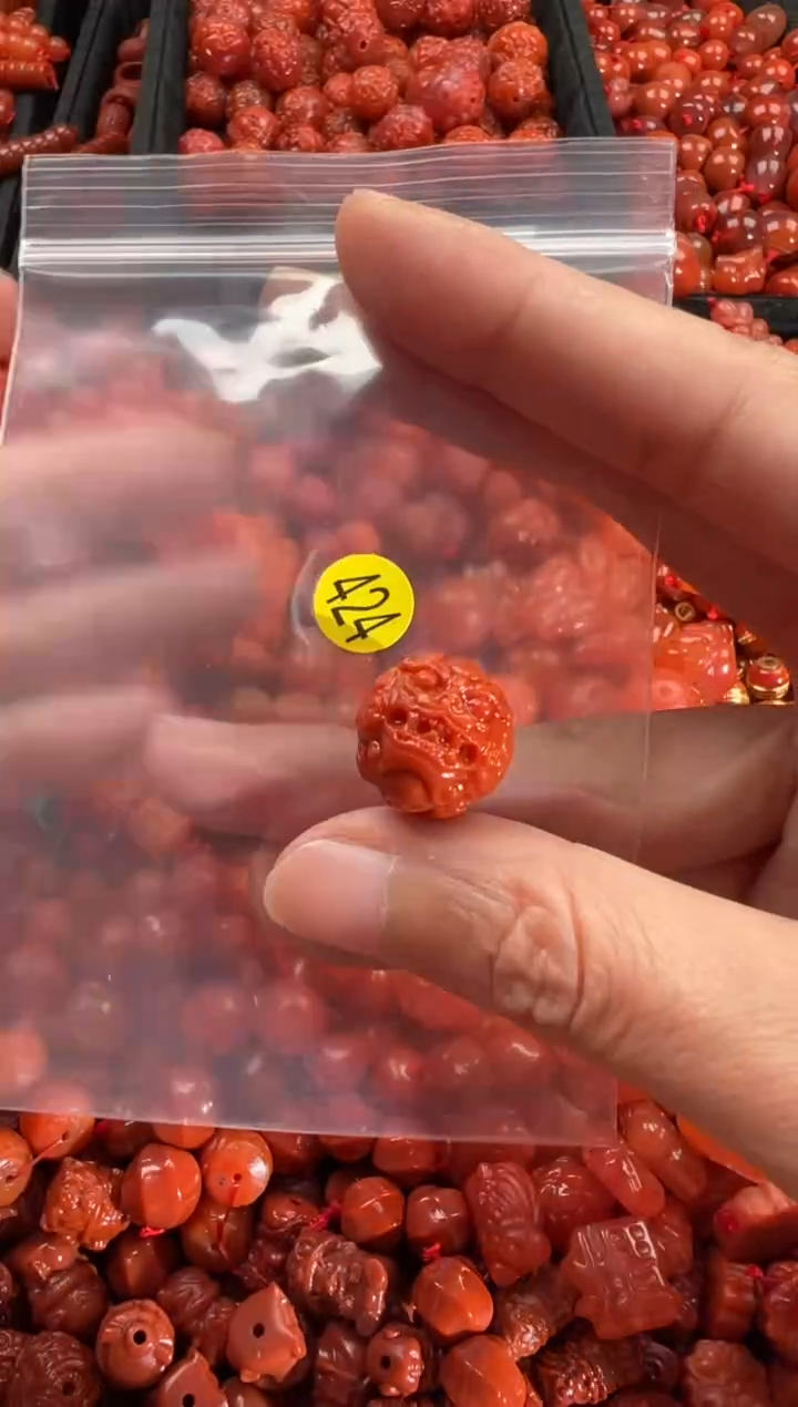 【闪购商品】南红玛瑙颈饰未镶嵌1