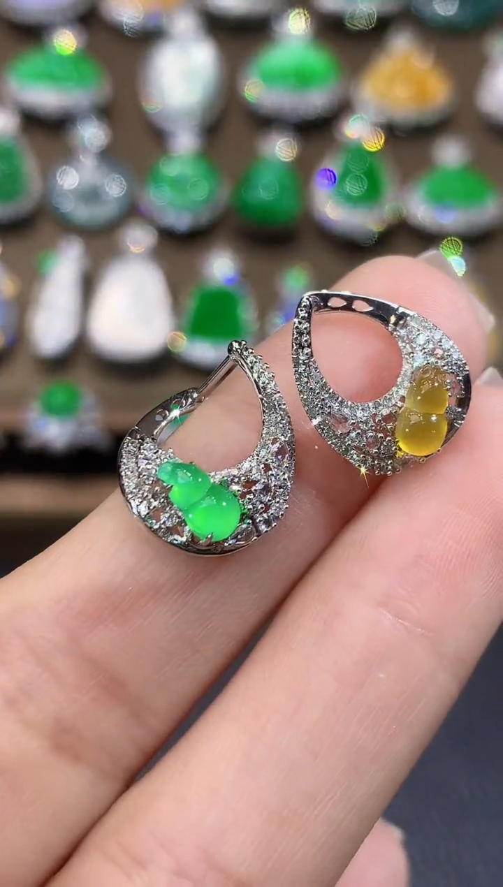 18K金镶嵌翡翠耳饰D29