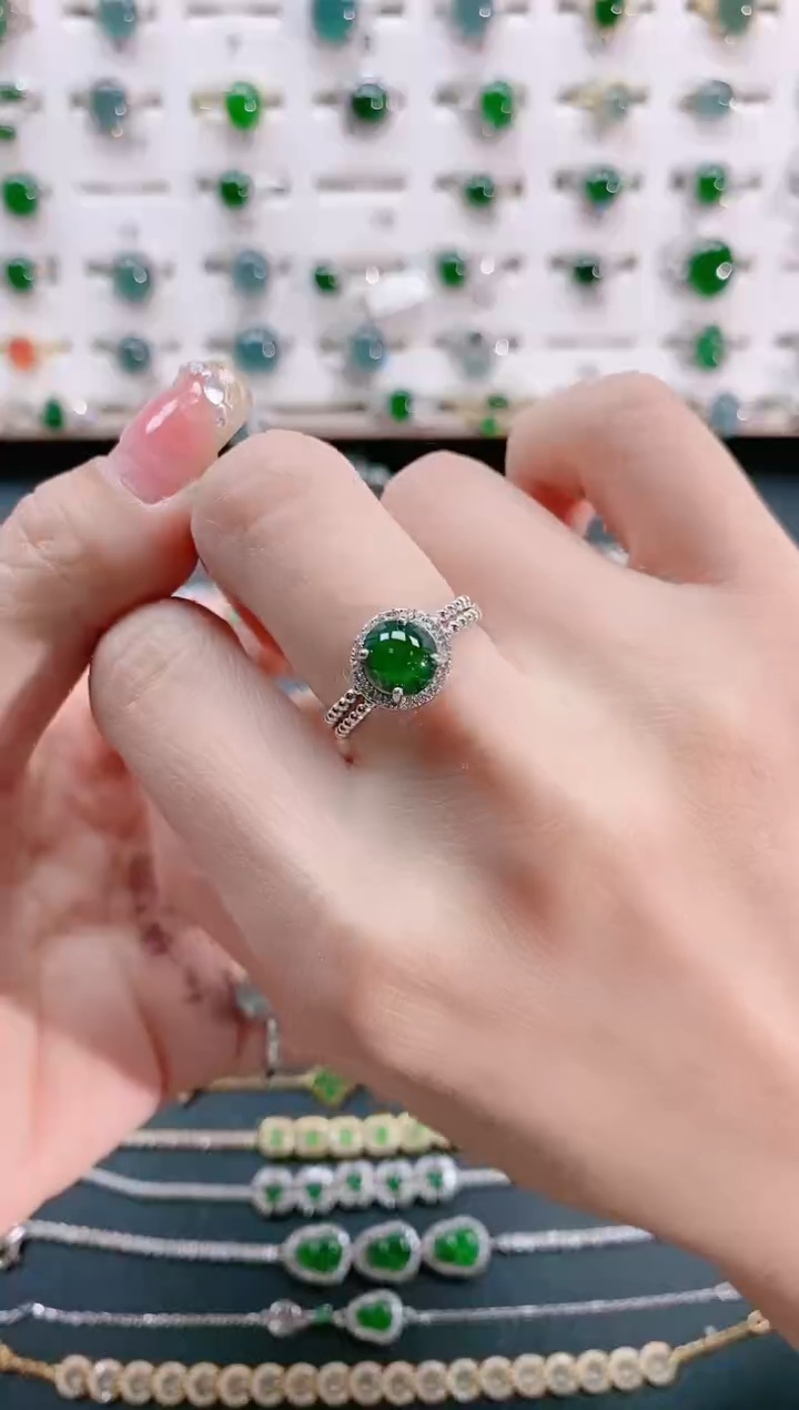 【闪购商品】翡翠戒指银S925镶嵌天然翡翠