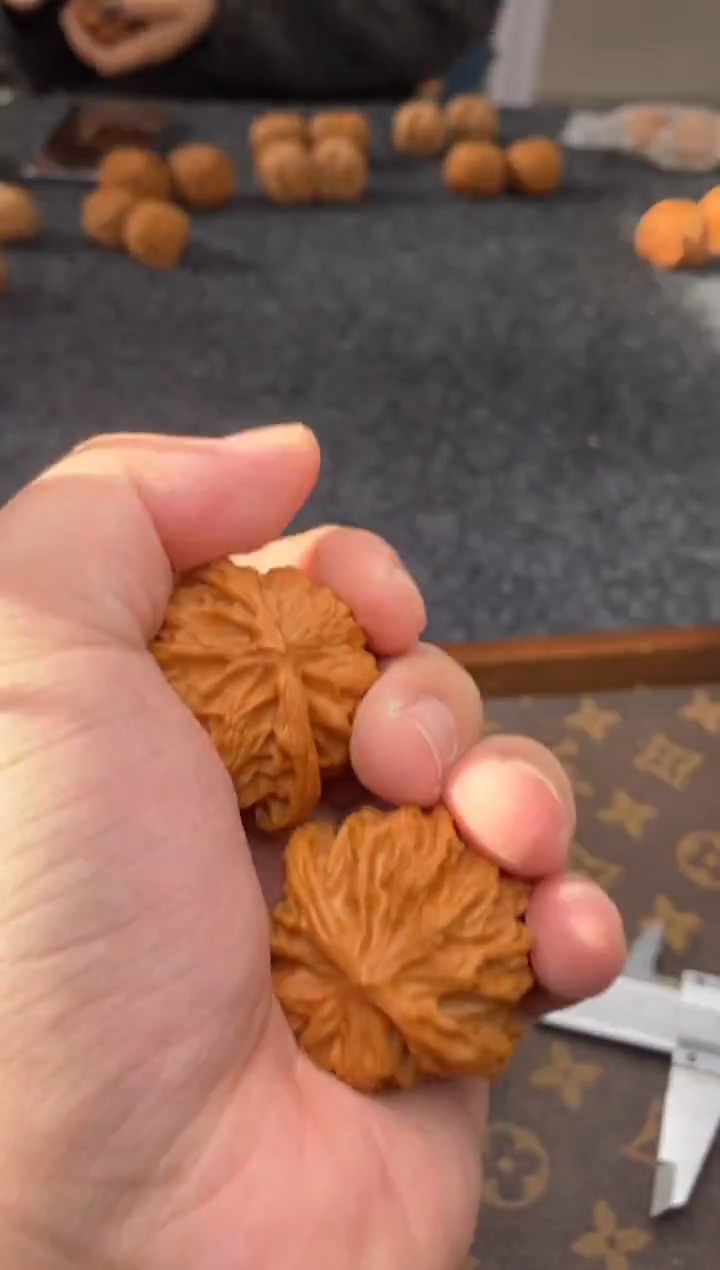 把件文玩核桃B192号43尺苹果园