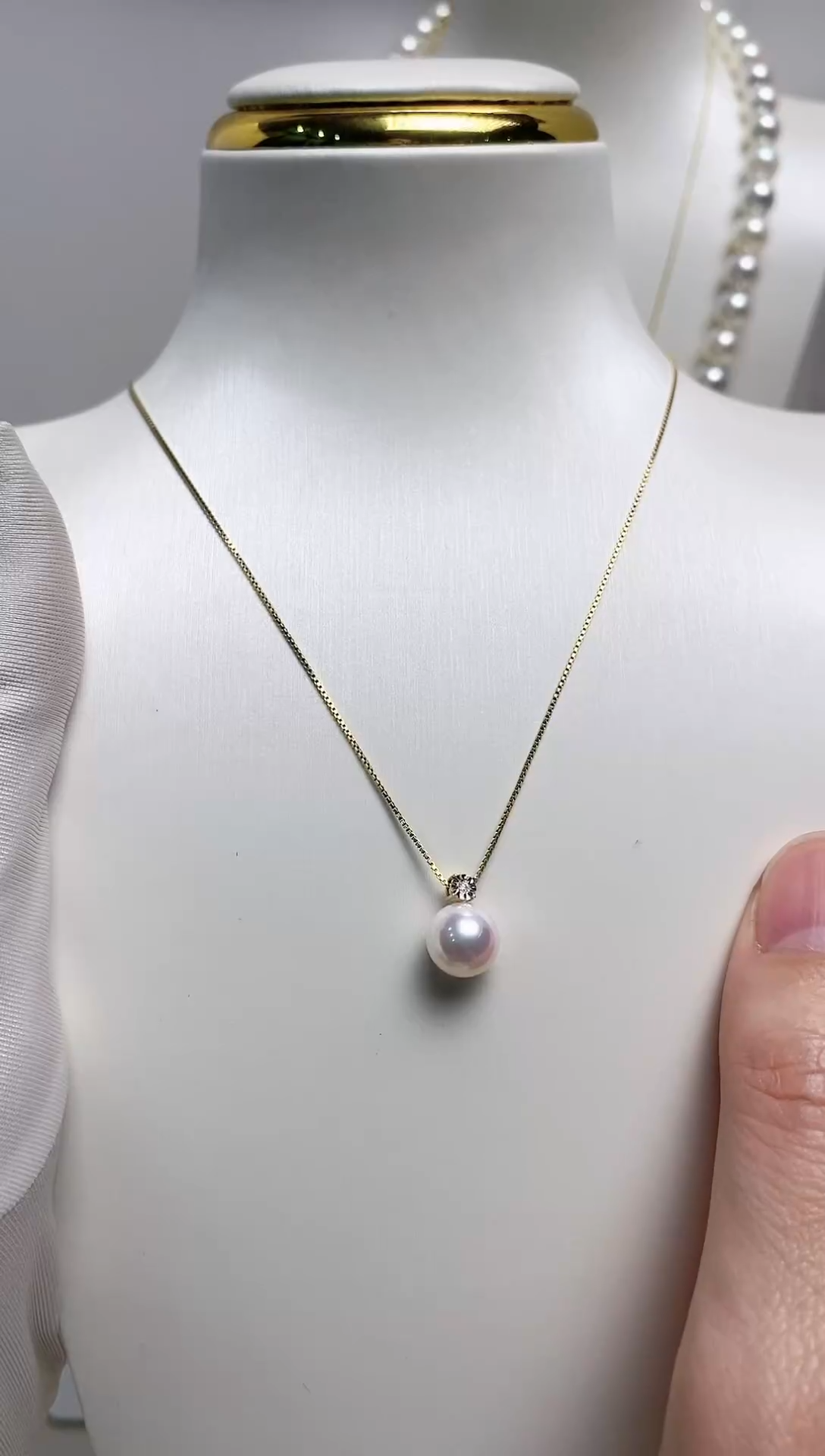 【闪购商品】海水珍珠吊坠(不含链)18K金镶嵌天女戴妃8.0-9.0吊坠