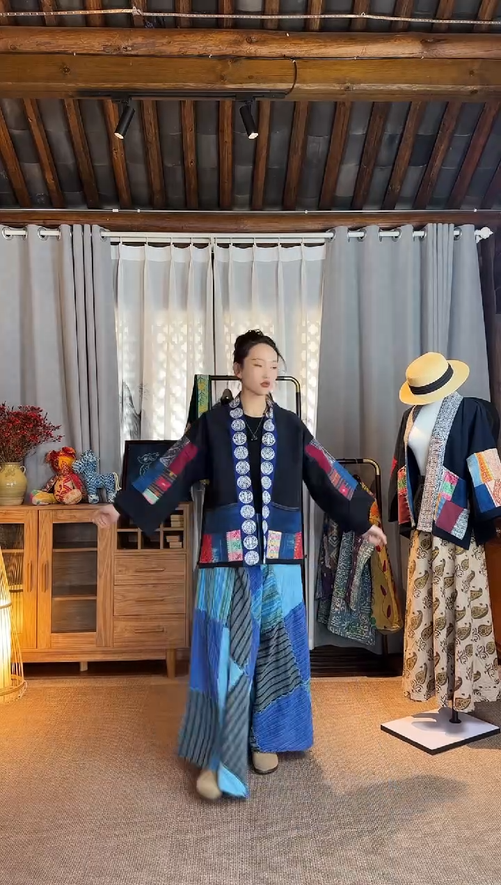 【闪购商品】设计师款老绣开衫外套