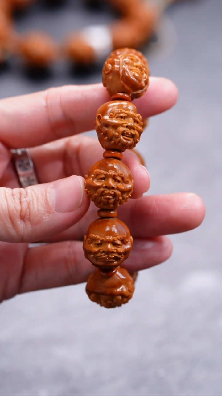【闪购商品】橄榄核吊坠管理和