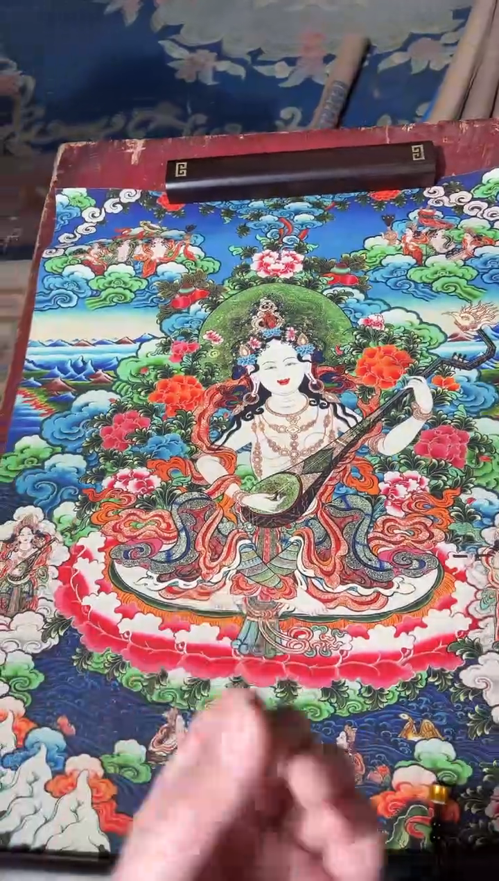 卷轴画龙妹的唐卡tk16