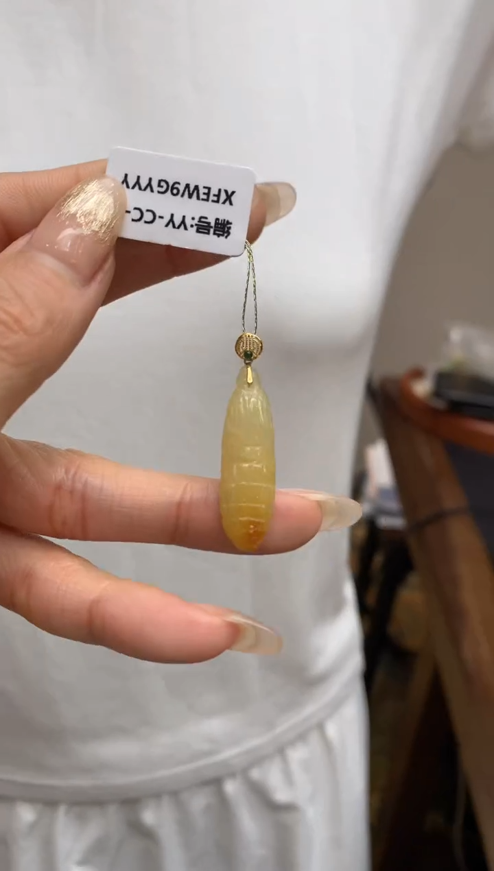 【闪购商品】翡翠颈饰18K金镶嵌玉米