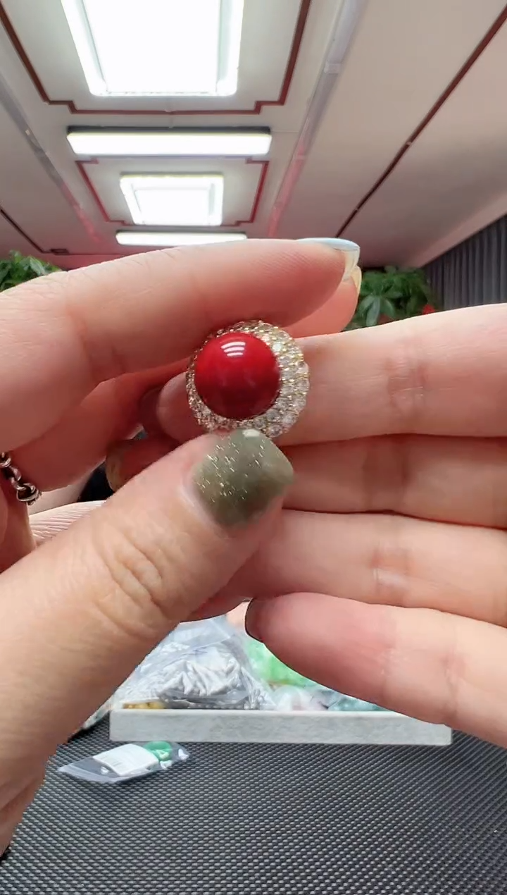 【闪购商品】南红玛瑙饰品未镶嵌多样性发货其中发一