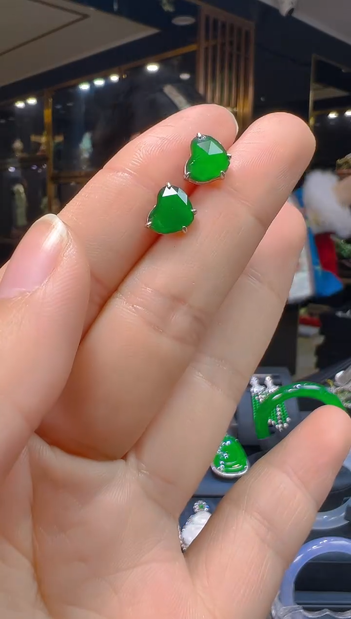 银S925镶嵌翡翠耳饰056(多样性发货发其一)