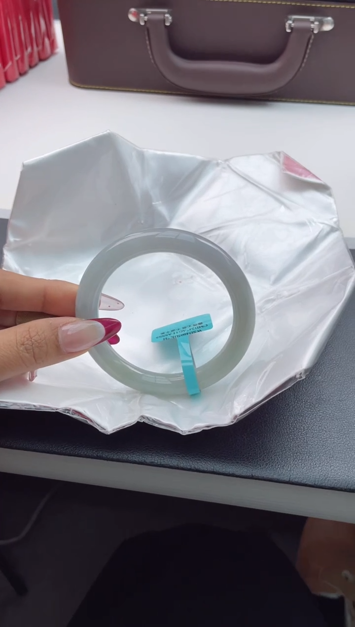 【闪购商品】翡翠手镯未镶嵌8翡翠手镯