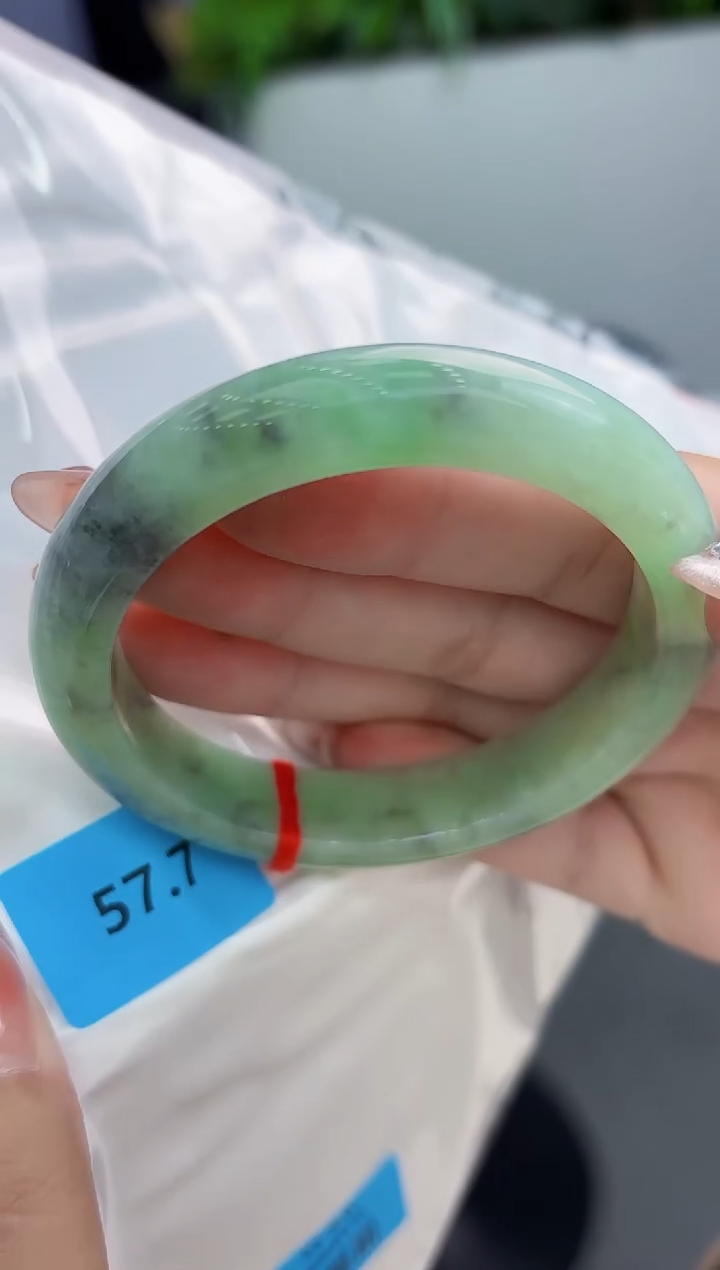 【闪购商品】翡翠手镯未镶嵌翡翠手镯