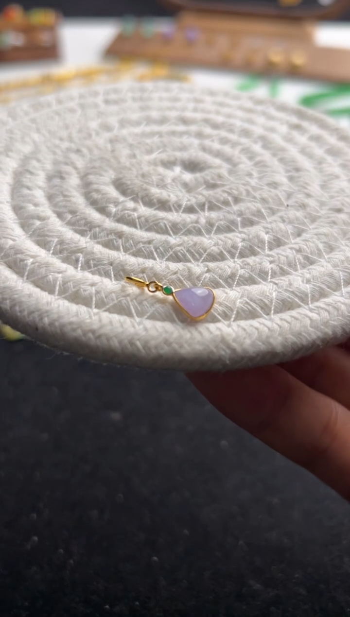 【闪购商品】翡翠裸石18K金镶嵌紫水滴提溜1000+100-sq068