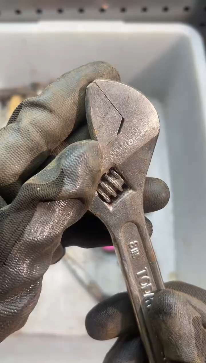 镁A****A阿古工具工具工具