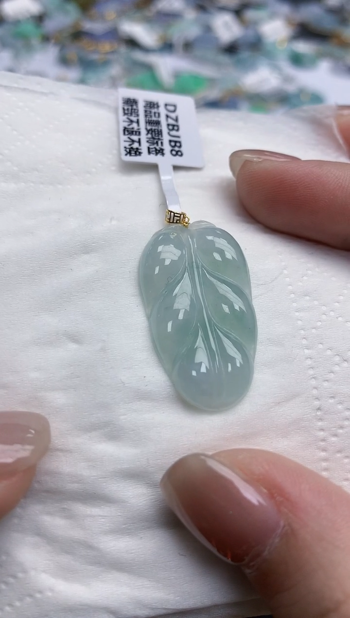 【闪购商品】翡翠颈饰18K金镶嵌天然缅甸翡翠A货