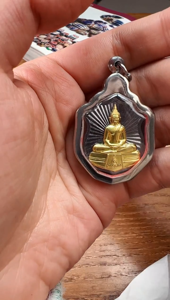 【闪购商品】玻璃颈饰【 肖钟出品 】