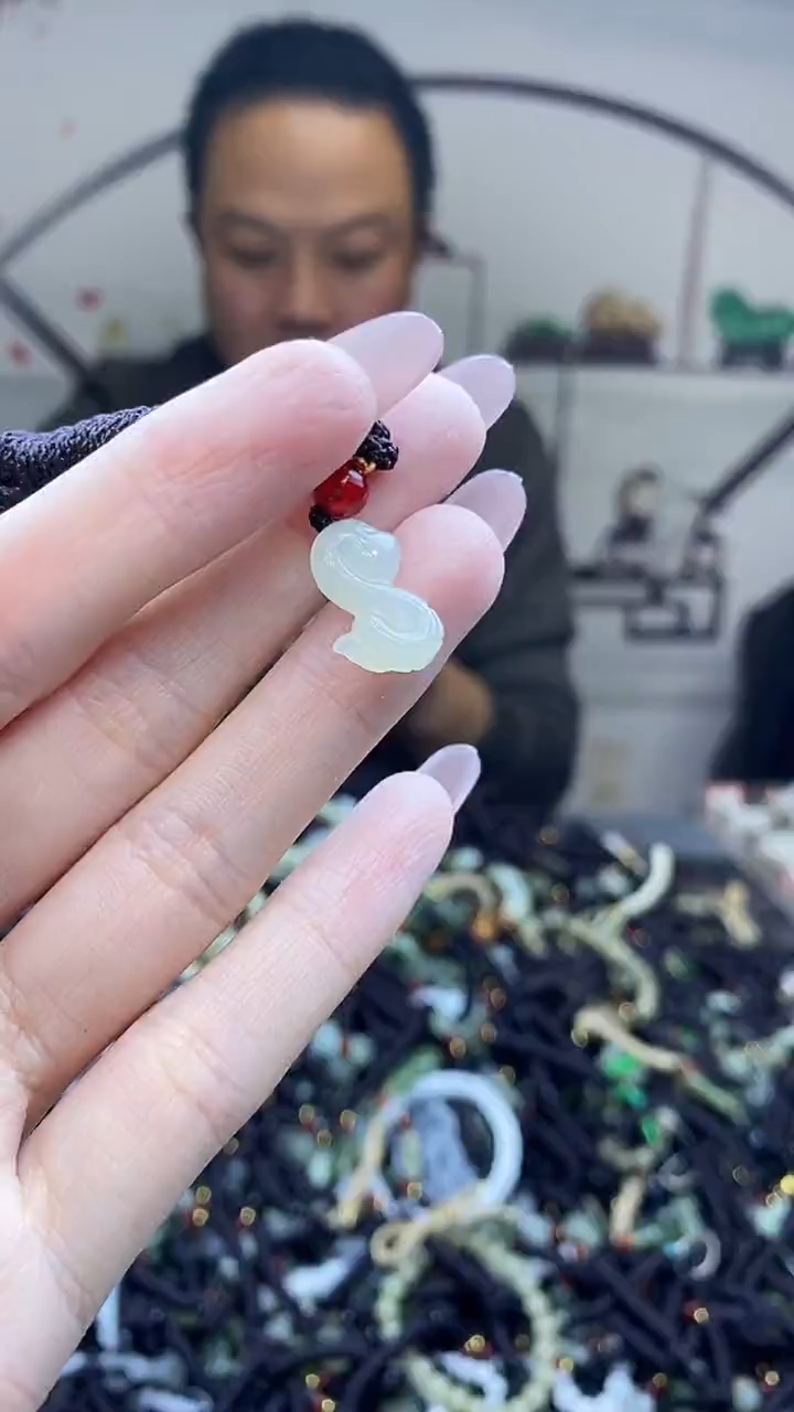 颈饰未镶嵌和田玉多样性发拍一发一