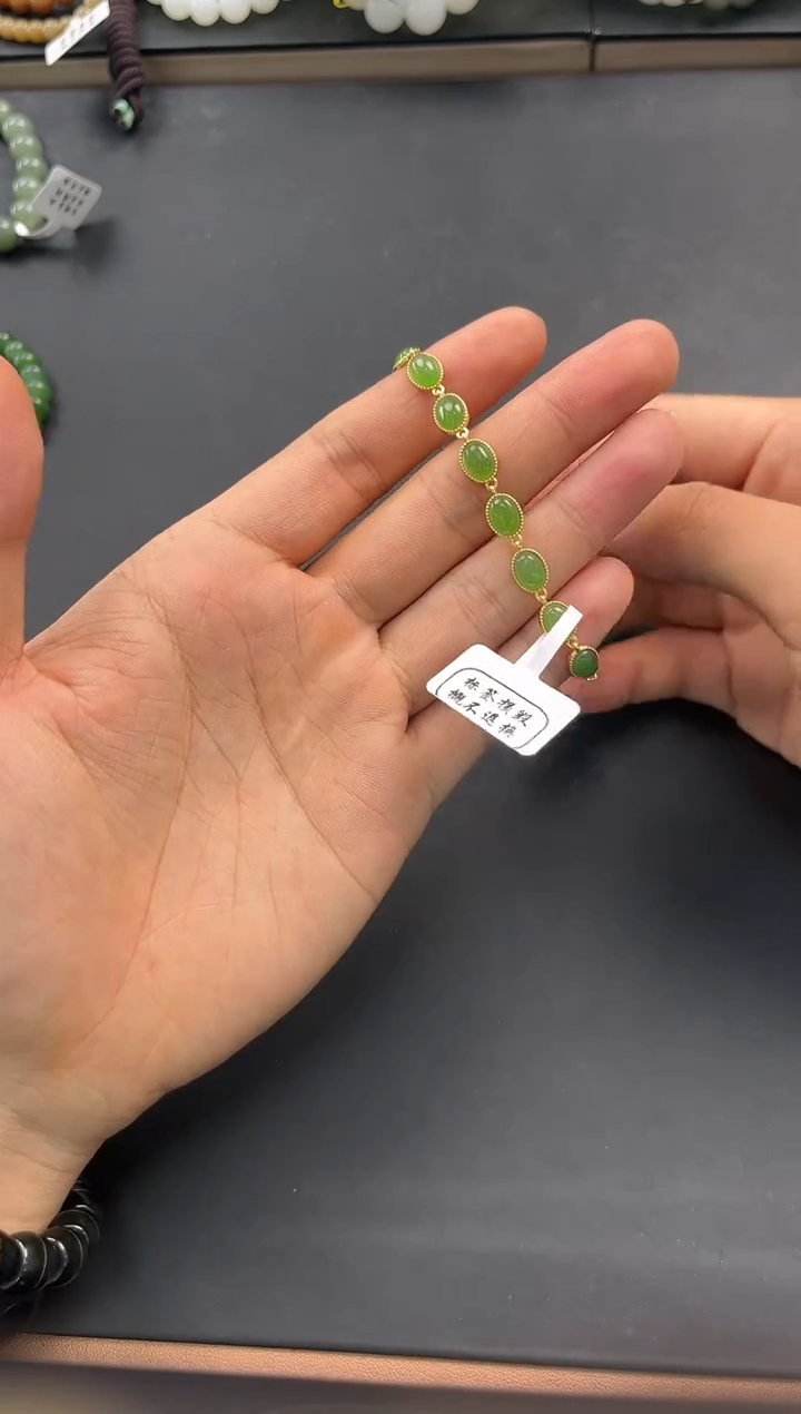 未镶嵌手串和田玉俄碧手链微色差