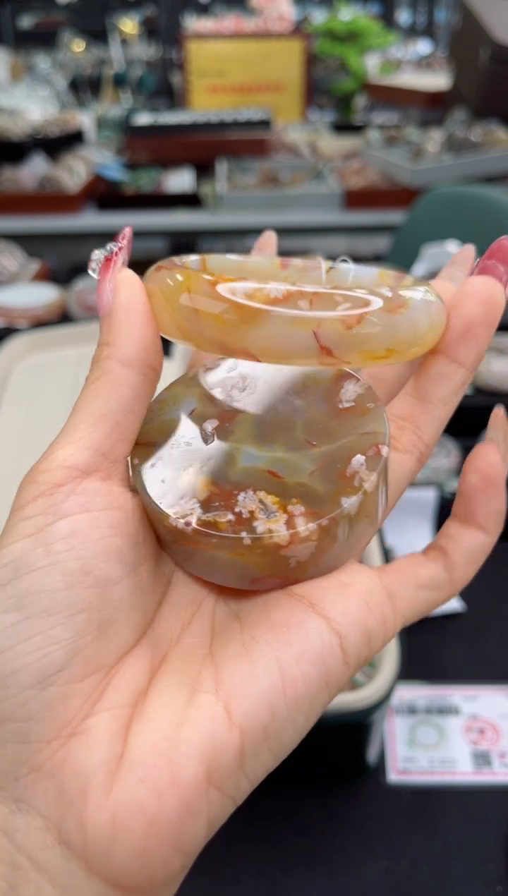 【闪购商品】石英质玉手镯未镶嵌59圈口（赠品镯心）6505238