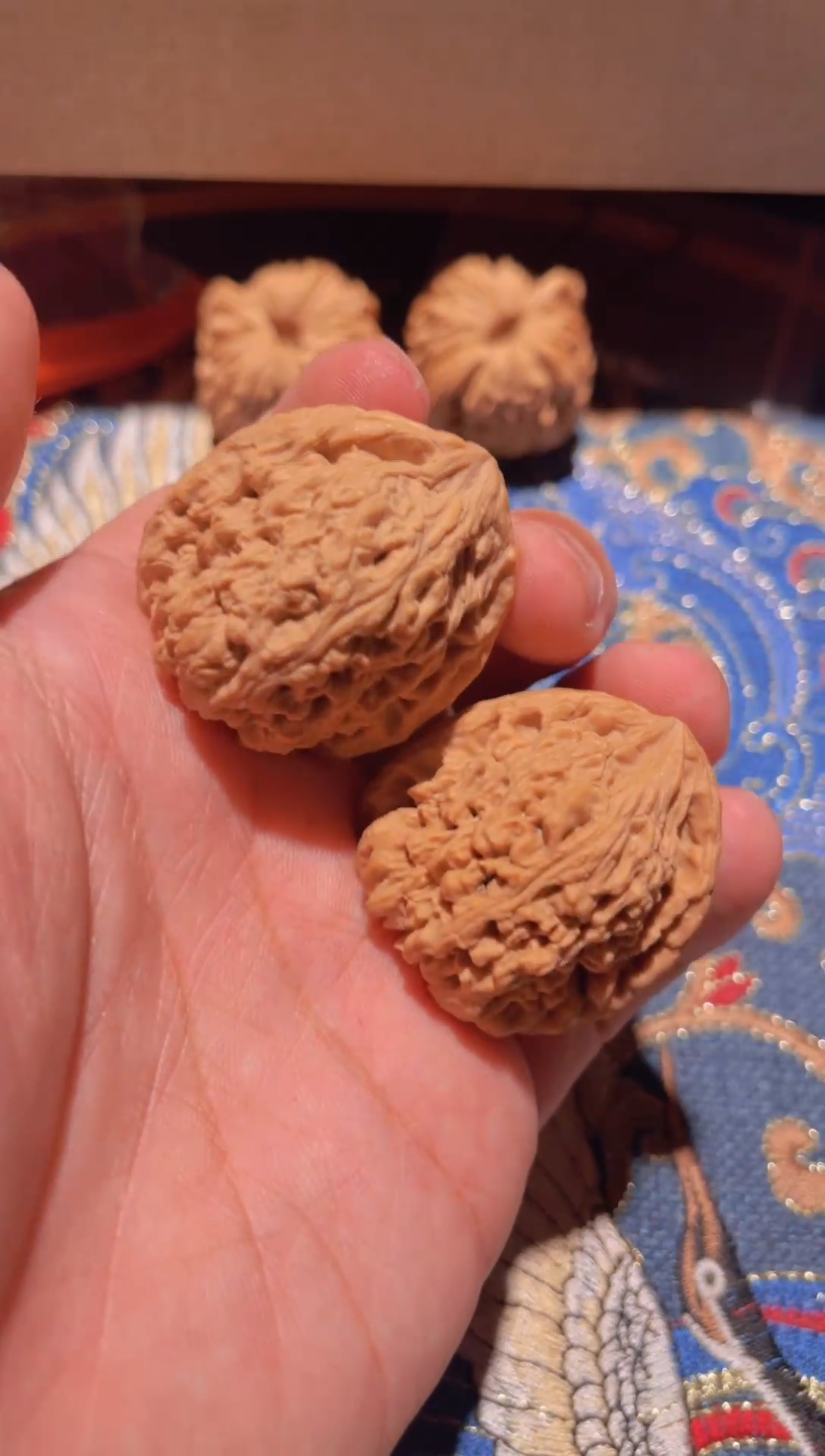 把件文玩核桃041 炮弹楼36