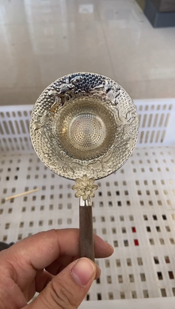 杯无运费险有瑕疵的摄影的产品有使用过的痕迹有点脏介意勿拍杯