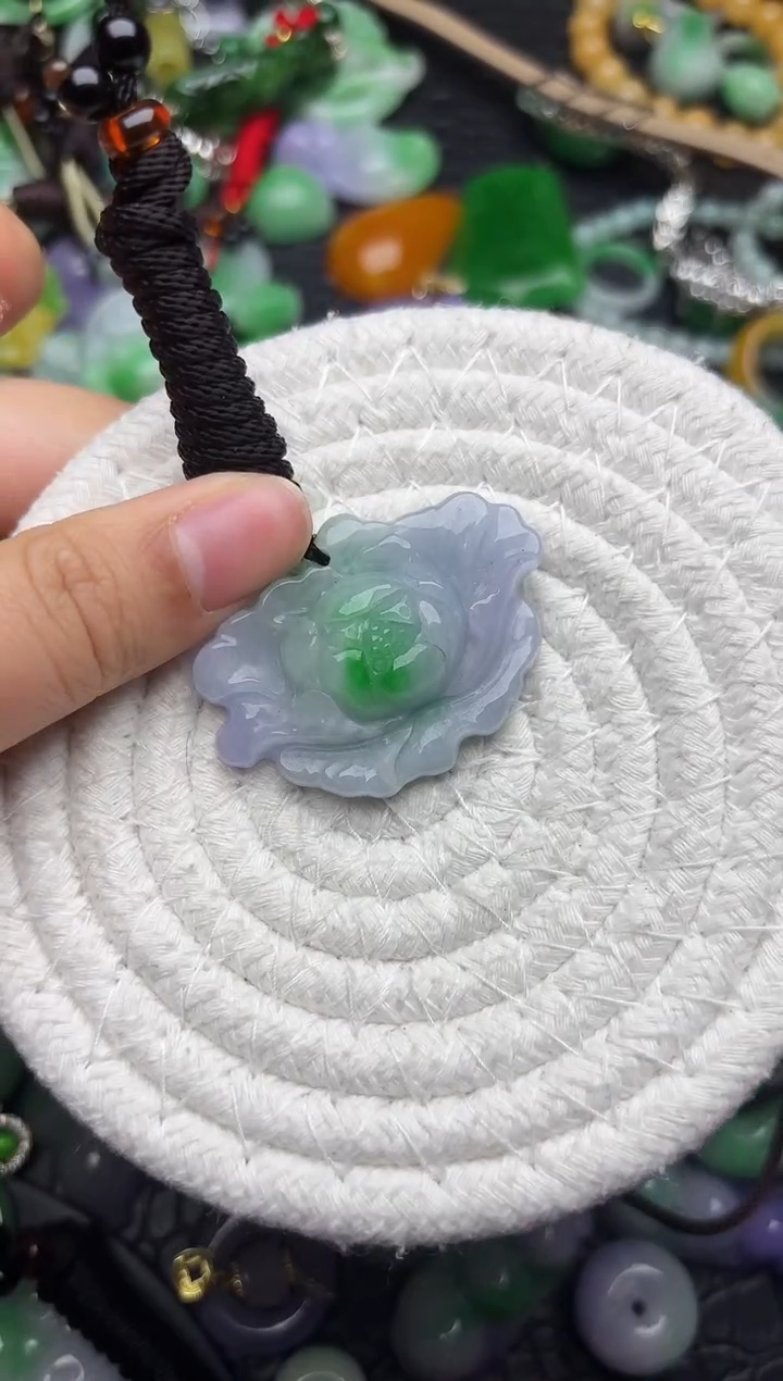 颈饰未镶嵌翡翠缅甸翡翠吊坠