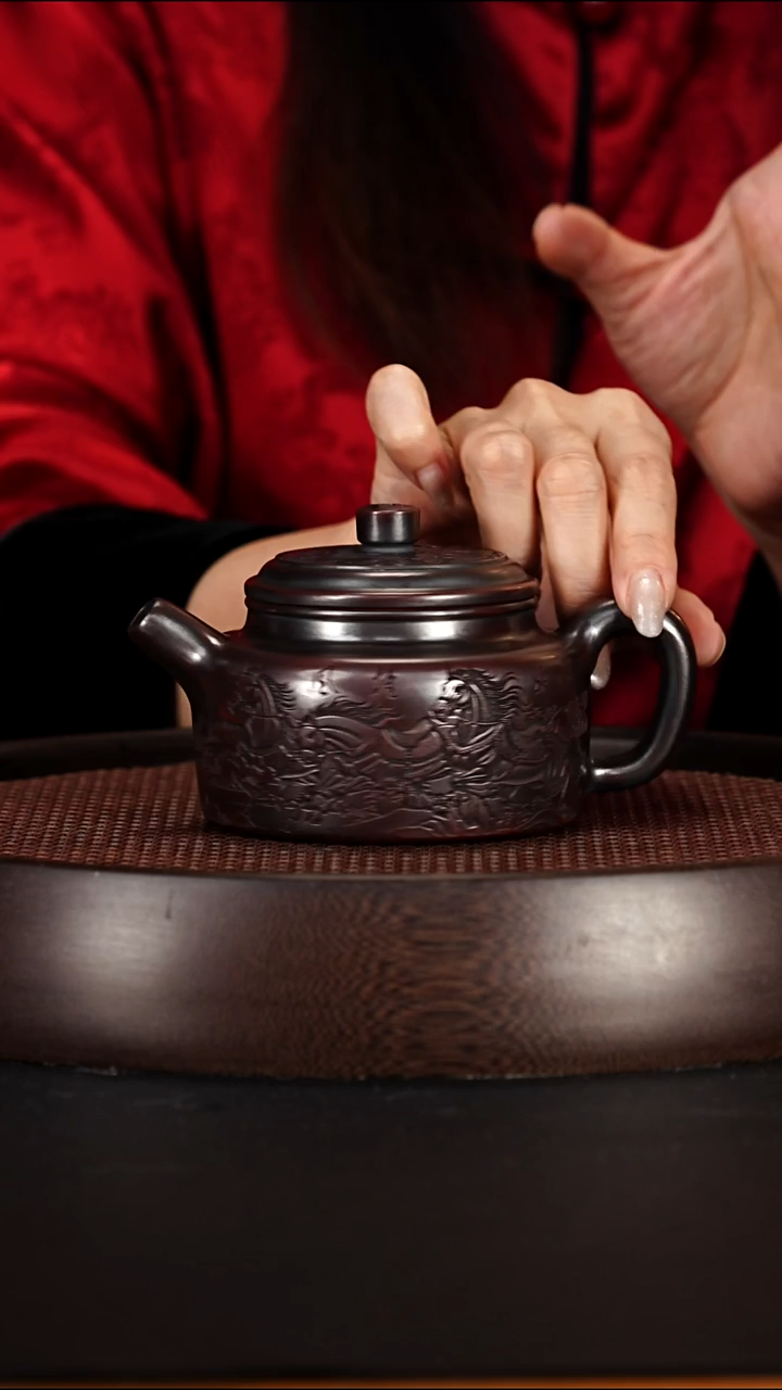 茶壶紫砂宜兴紫砂壶龙山古乌泥柴烧马到成功德中280cc