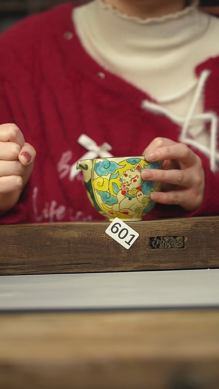 设计师手作款迷糊手绘公道杯