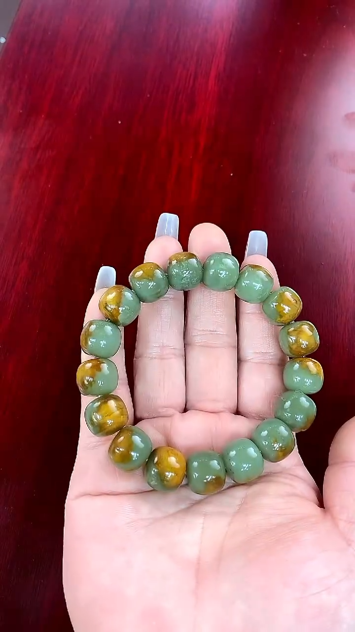 未镶嵌手链透闪石质玉手串